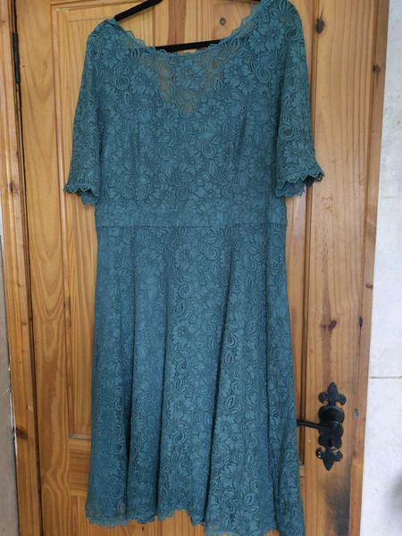 Monsoon green hot sale lace dress