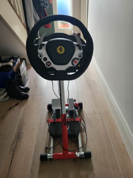 Ferrari racing wheel on sale xbox one