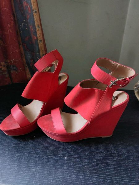 River island clearance wedge heels