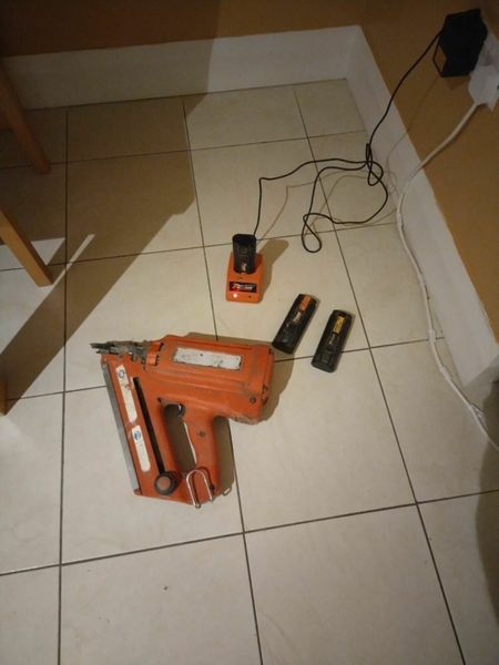 Electric first deals fix nail gun