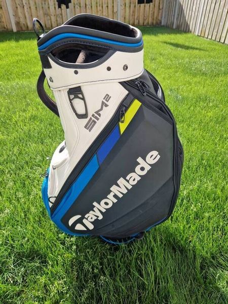 Taylormade sim discount tour cart bag