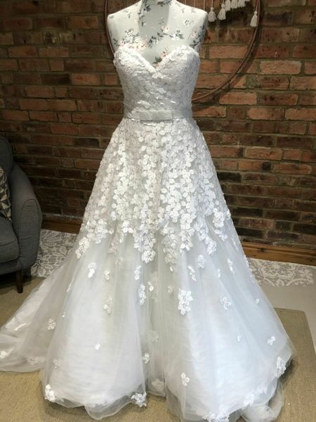 Wedding Dress Ian Stuart for sale in Co. Cork for 400 on DoneDeal