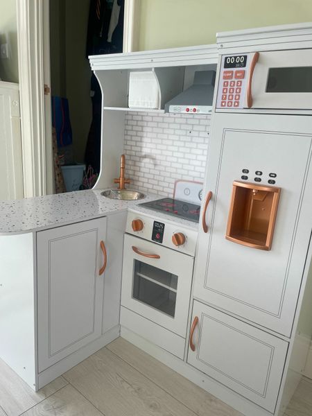 Smyths best sale play kitchen