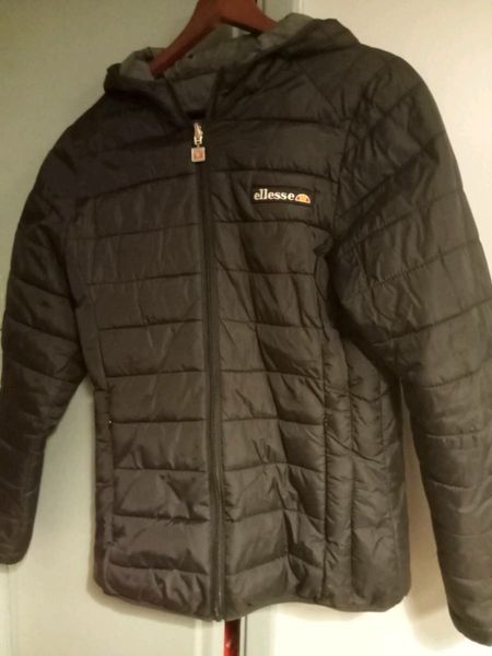 Ladies reversible Ellesse jacket size 10 for sale in Co. Cork for