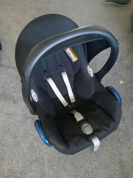 Maxi cosi car shop seat done deal