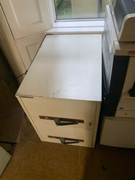 Metal filing online cabinets for sale