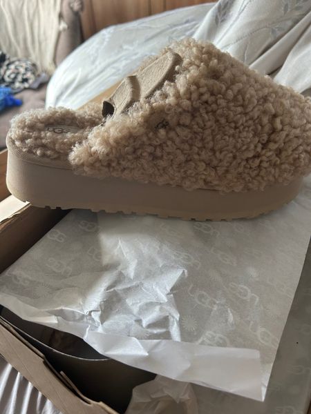 Ugg best sale christmas sale