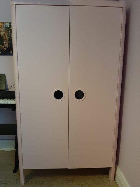 Busunge deals ikea wardrobe