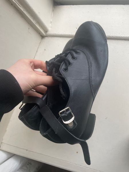 Irish dancing shoes hot sale done deal