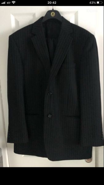 Mens suit 40 for sale in Co. Dublin for 40 on DoneDeal