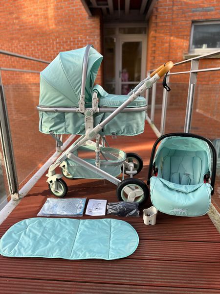 Mint sale green pram