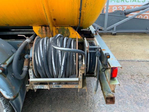 Volvo FM10 Vacuum Tank Drain Jetter. 280133484