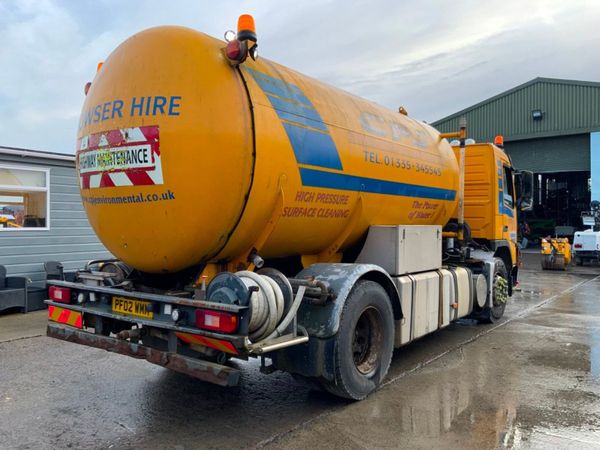 Volvo FM10 Vacuum Tank Drain Jetter. 280133487