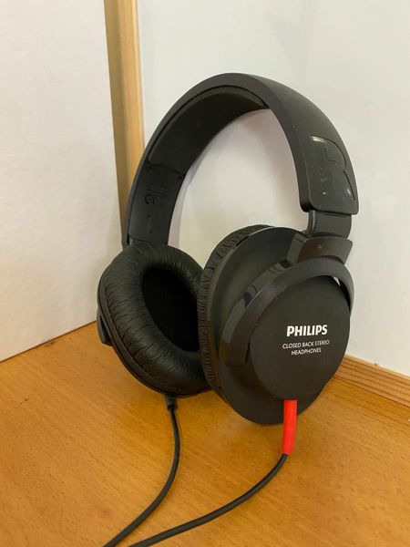 Philips Studio Headphones for sale in Co. Dublin for 25 on DoneDeal