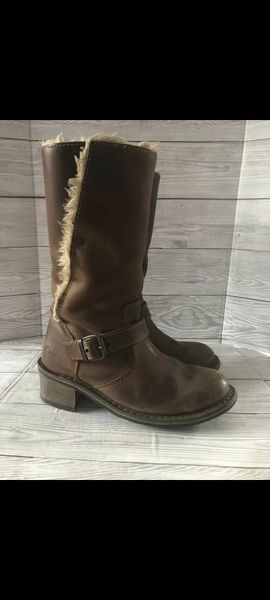 Caterpillar fur clearance lined boots