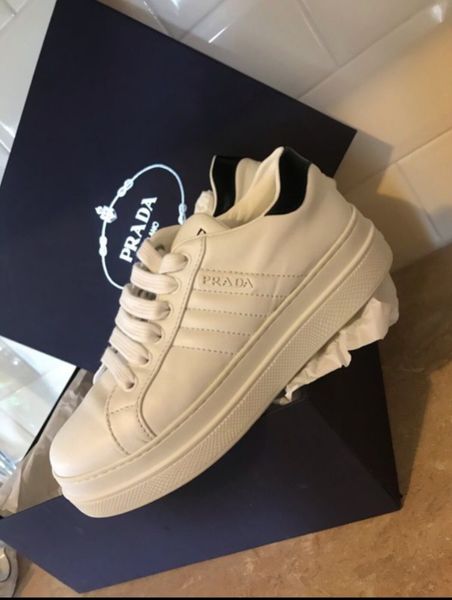 Prada 2025 runner sale