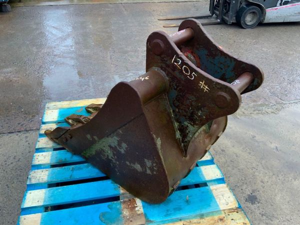 24" DIGGING BUCKET...50mm PINS......1205/24. 280890835