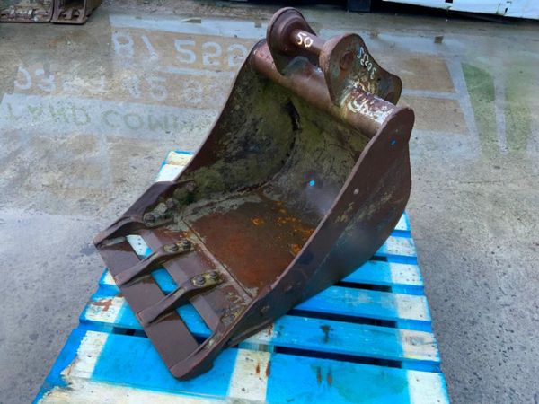 24" DIGGING BUCKET.....45mm PINS.....1198# 280912262