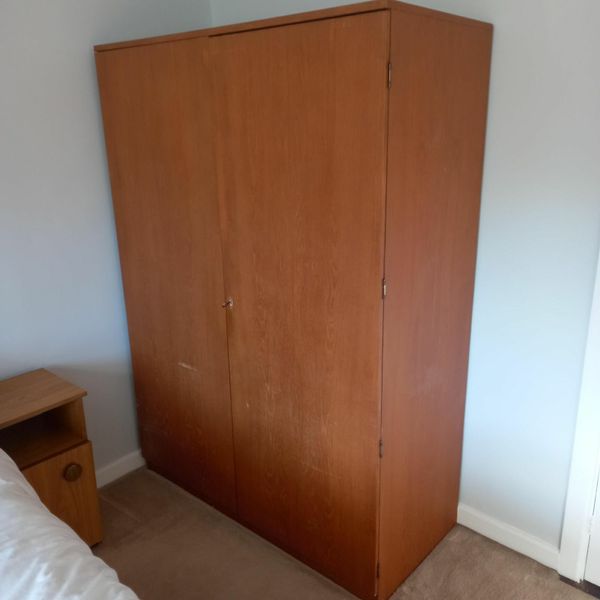 Mahogany wardrobe deals ikea