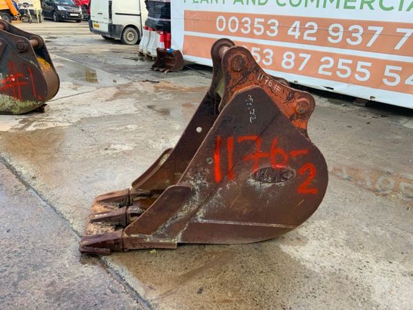 24" BMC DIGGING BUCKET....80mm PINS......1176/2 280970285