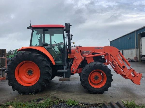 Kubota M108S tractor with loader