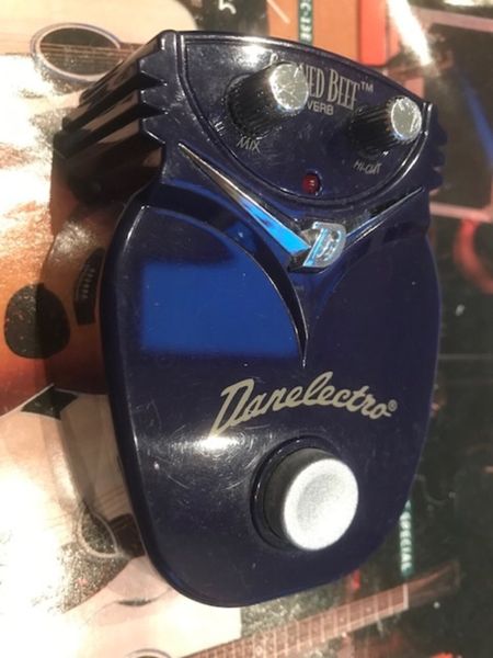 Danelectro corned online beef