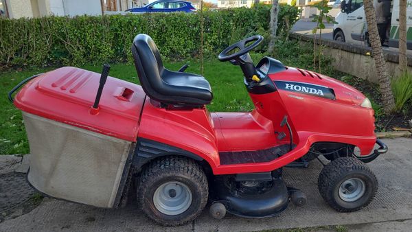 Ride on Lawnmower for sale in Co. Limerick for 1 on DoneDeal