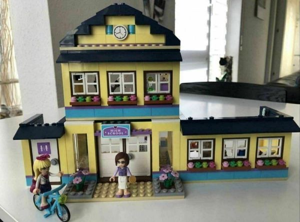 Lego friends discount high school 41005