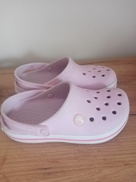 Crocs for online sell