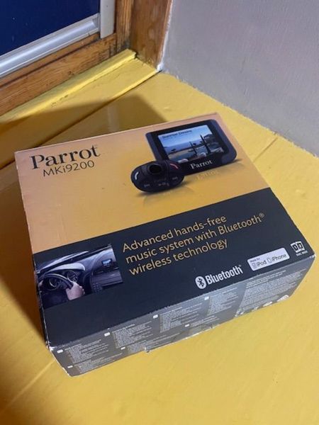 Parrot wireless bluetooth online car kit