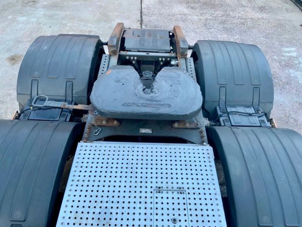 Volvo FH Version4 Mid-lift Gtxl T/unit. 282681007