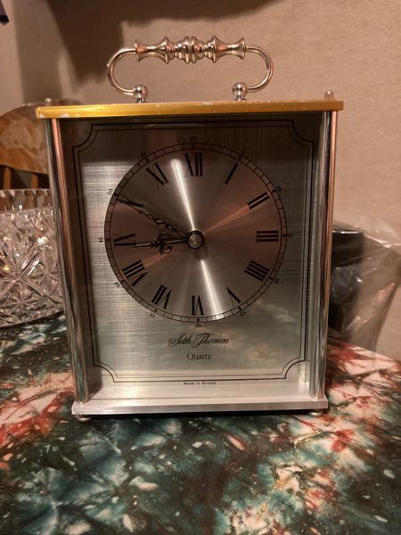 Vintage Seth Thomas mantle clock free postage