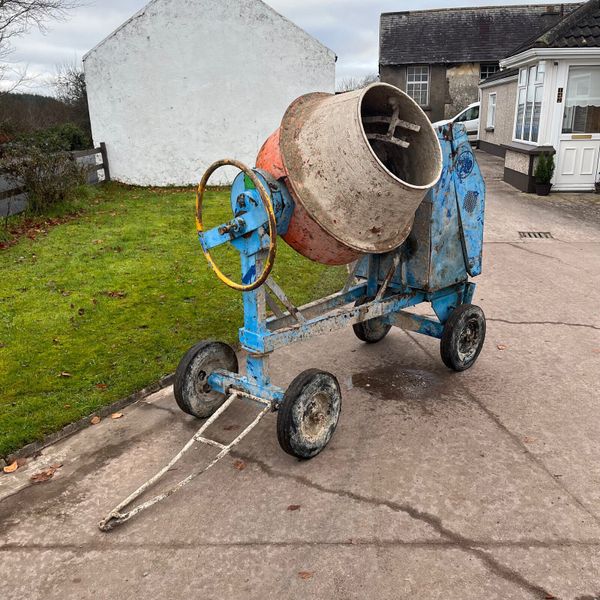 Benford Diesel Cement Mixer for sale in Co. Tyrone for £1,050 on DoneDeal
