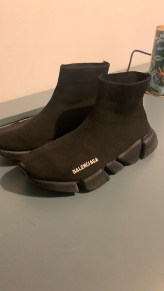 Second hand hotsell balenciaga trainers