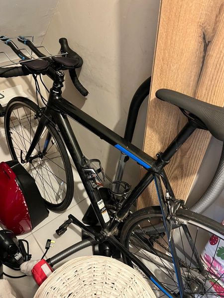 2019 cannondale caad hot sale claris road bike