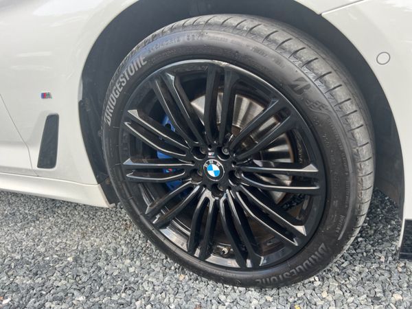 BMW 5-Series 2018 M spec hybrid 294313424