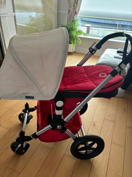 Bugaboo hotsell frog red