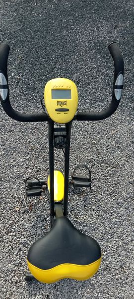 Everlast exercise bike discount yellow