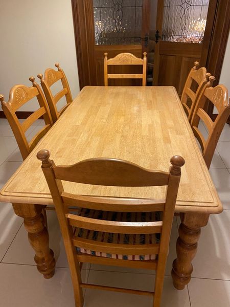 Solid oak dining table and chairs shop for sale