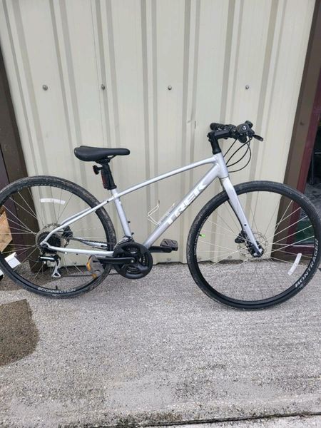 Used womens hybrid bike for clearance sale