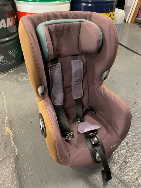 Joie spin 360 spinning car seat