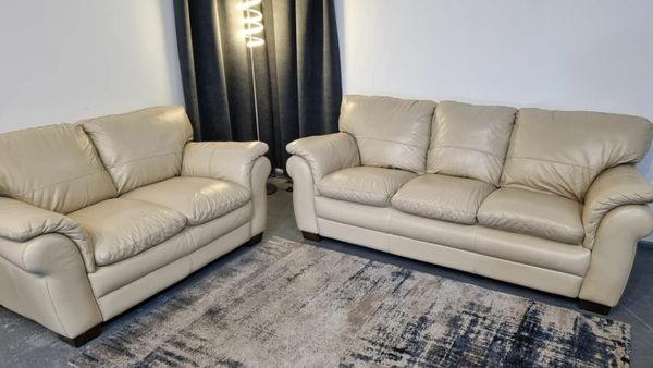 L shaped 2024 cream couch