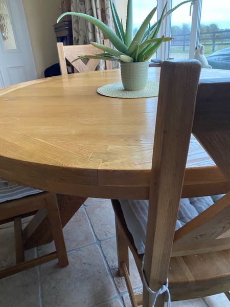 Maximus oak dining deals table