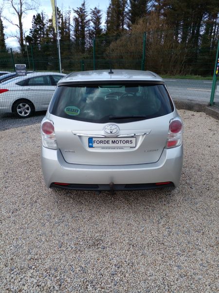 Toyota Verso 2014 295494392