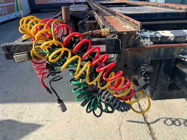 BOUGHTON TWIN AXLE HOOK DRAG TRAILER....117KY 295617369