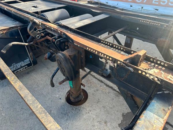 BOUGHTON TWIN AXLE HOOK DRAG TRAILER....117KY 295617380