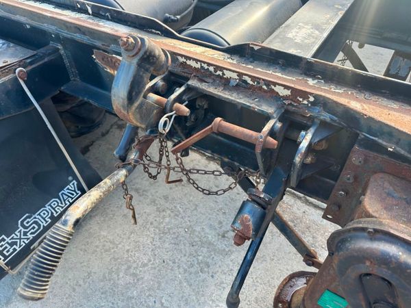 BOUGHTON TWIN AXLE HOOK DRAG TRAILER....117KY 295617382