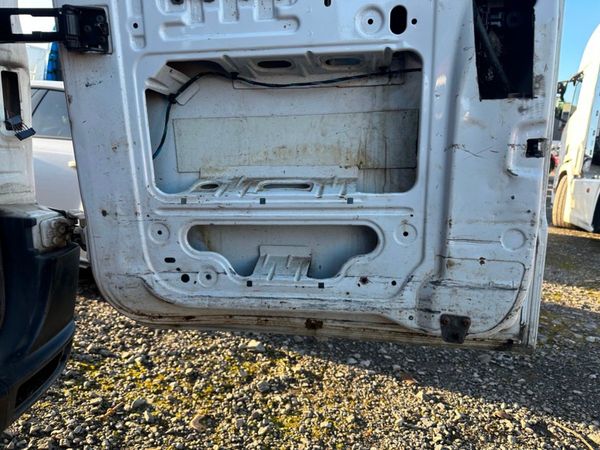 2015 VW CRAFTER / SPRINTER 2 X REAR DOORS 295714639