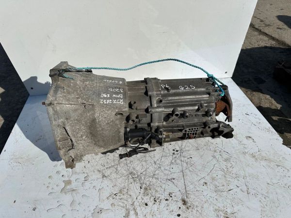 E90 BMW 320D MANUAL GEARBOX......P6G25 295734526