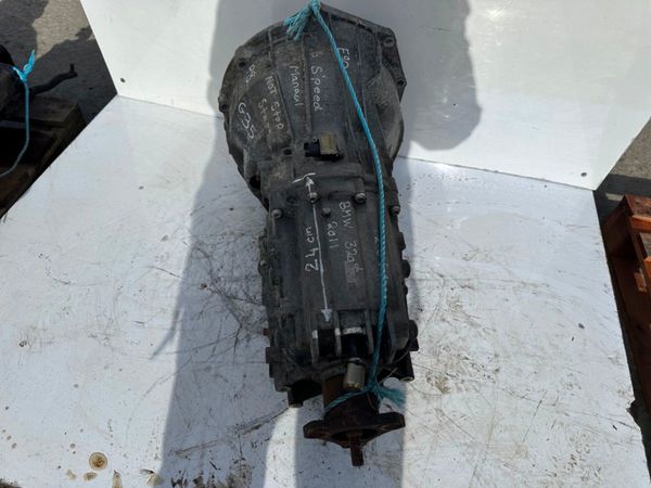 2011 BMW E90...320D  GEARBOX ....P8G35 295761319